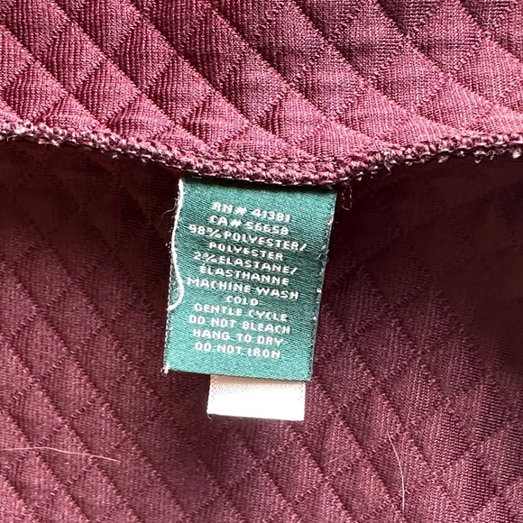 Lauren Ralph Lauren Women’s Vest – Size Small – Burgundy Quilted Zip Front - Picture 4 of 8